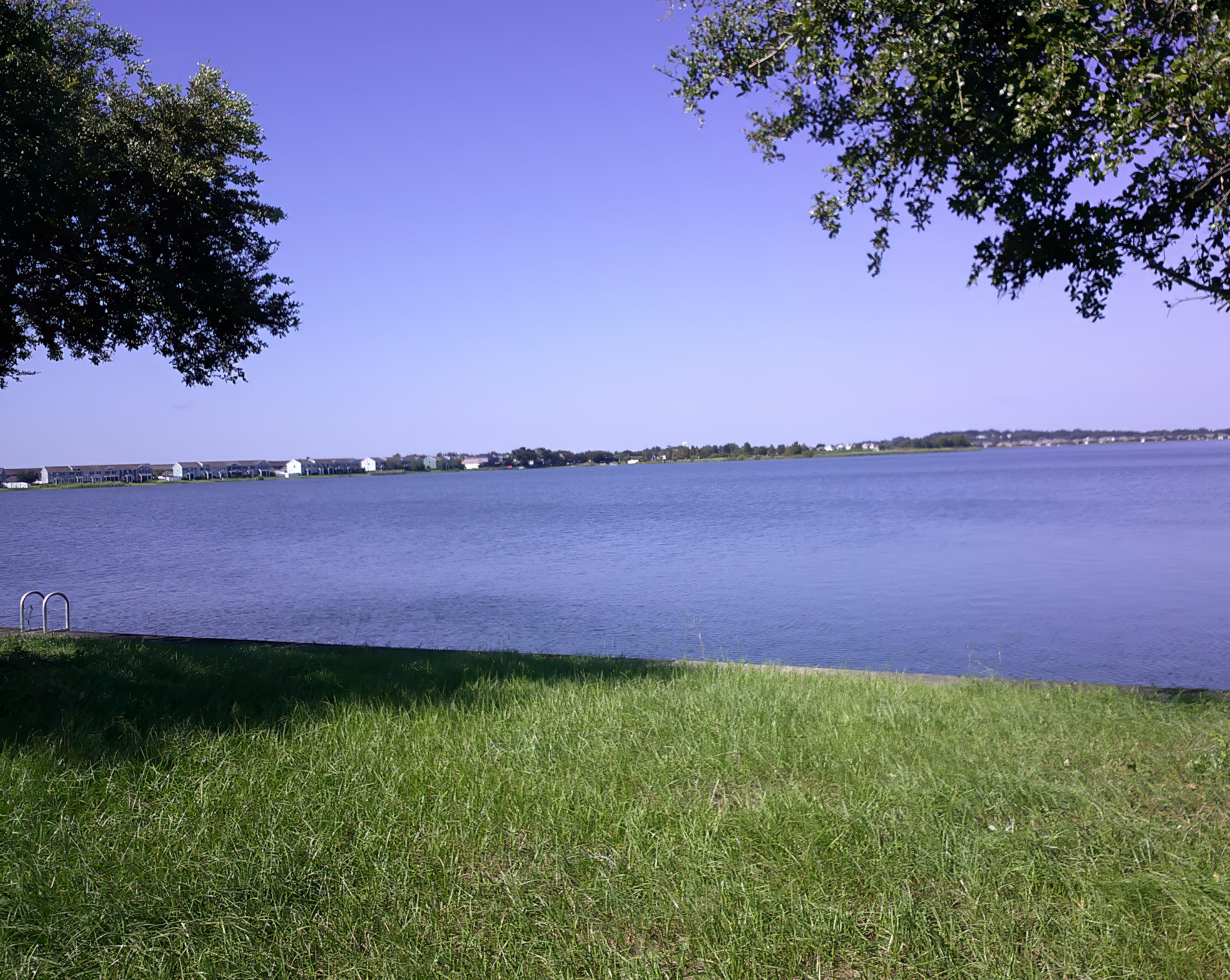 Waterfront house for sale in Orlando area Disney area gated waterfront home for sale